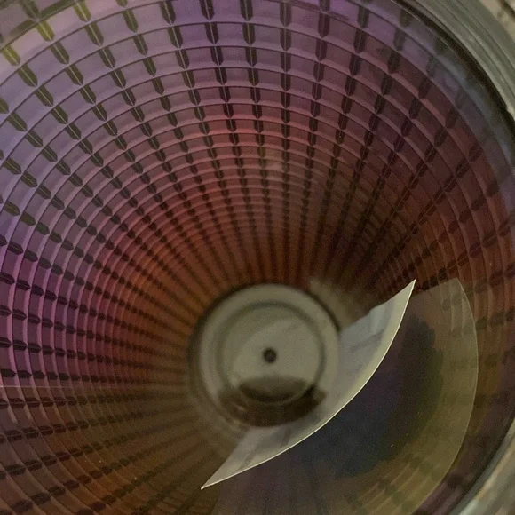 Hogwarts insulated tumbler, new with tags - Picture 5 of 6